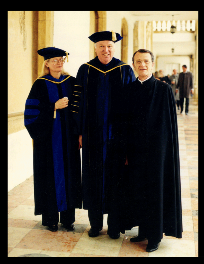 Martha Schaffer and Arthur Askins with Harvey Sharrer in Coimbra in 1999, on the occasion of the investiture of Askins as Doctor <em>honoris causa</em> of the Universidade de Coimbra.